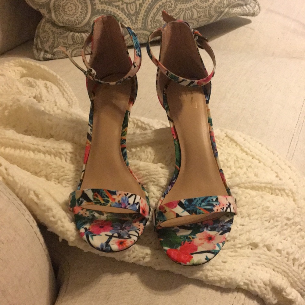Fresh Flowers, Floral Heels